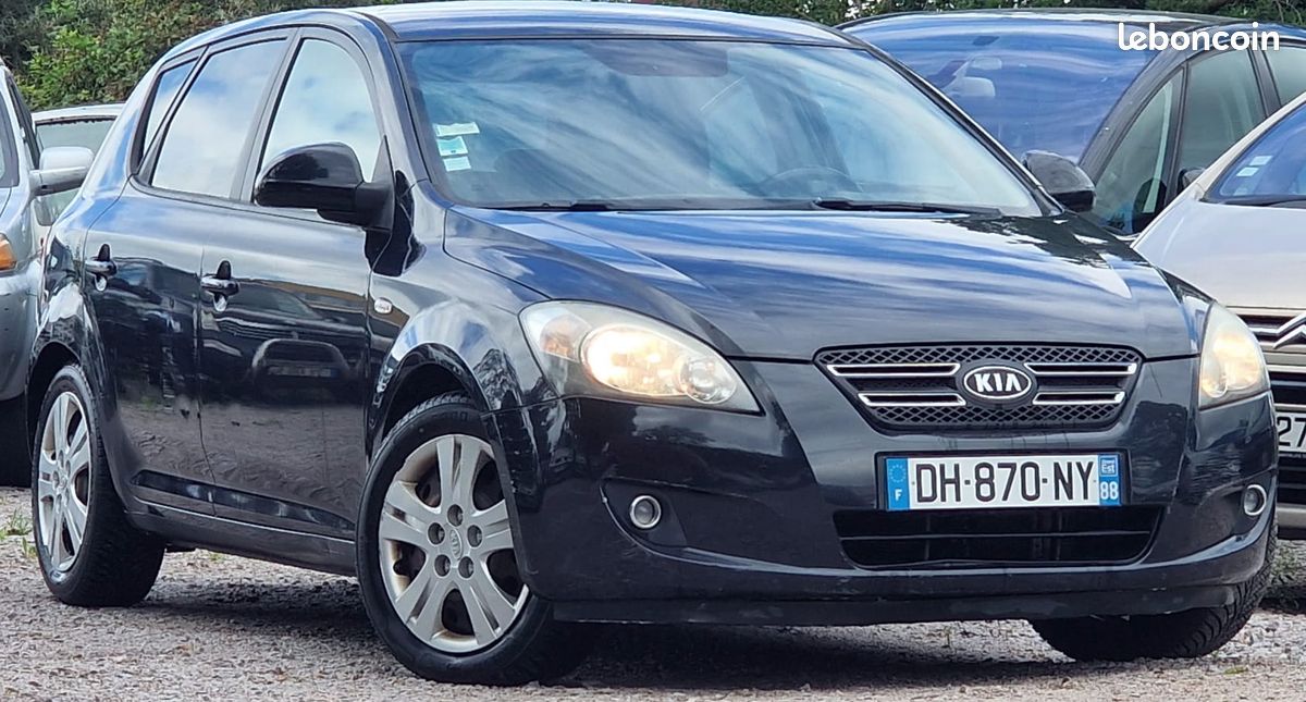 Kia Ceed 1.6L Crdi 16v 115 Cv Pack Sport Du 01/08 (image 2)