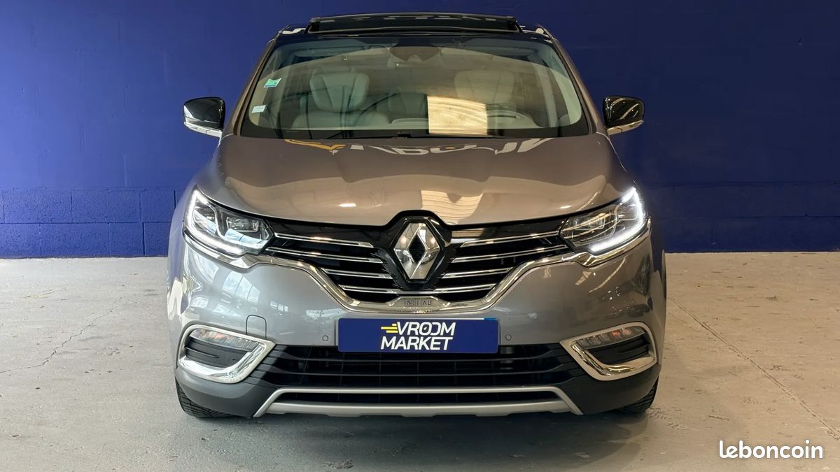 Renault Espace 2.0 dCi 200ch Initiale Paris - 7 places - Toit ouvrant - Sièges chauffants ventilés massants - Apple CarPlay - Régulateur adaptatif - Caméra de recul (image 8)