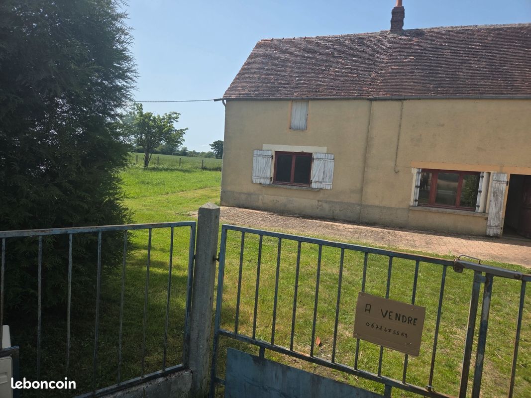 Maison 6 pièces 100 m² · à Sevrai · 100 m² · 70 000 €