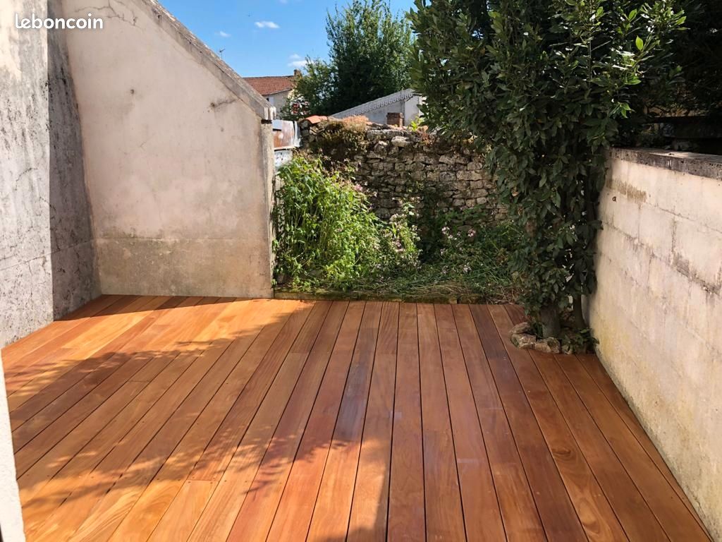 Maison 3 pièces 88 m² · à Ruffec · 88 m² · 85 000 €