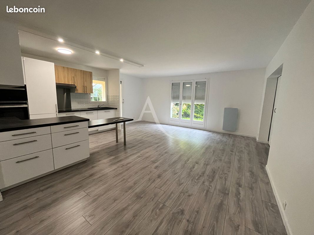 Appartement 3 pièces 78 m² · à Dourdan · 78 m² · 234 000 €