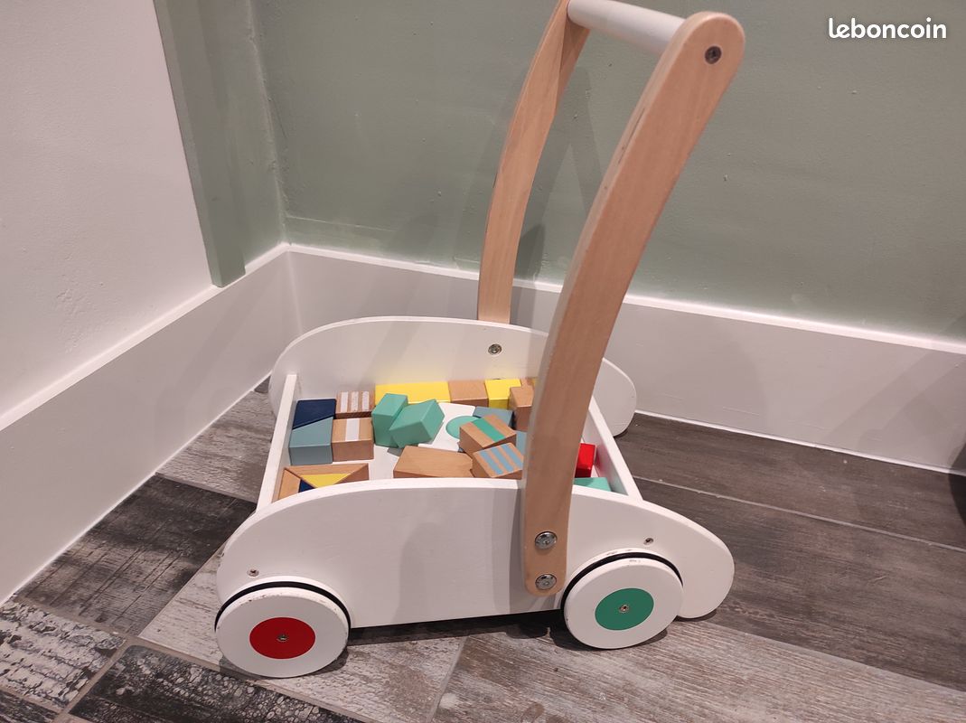 Chariot verbaudet avec cube en bois tbe (image 4)