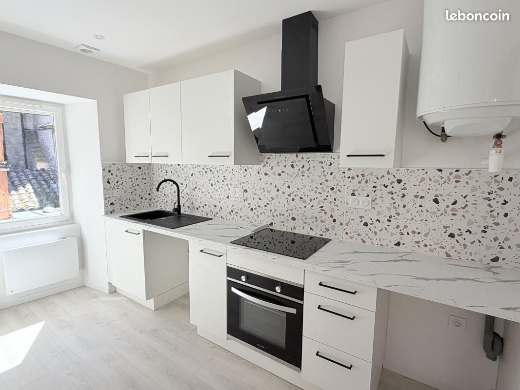 Appartement 2 pièces 39 m² · à Villeneuve · 39 m² · 500 €