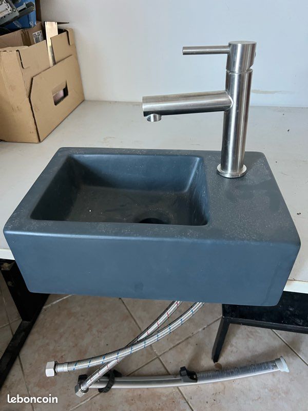 Lave main (image 1)