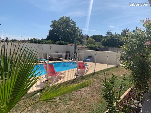 Cabannes - Maison 5 pièces avec suite parentale, terrasses, jardin, piscine, garage et parking