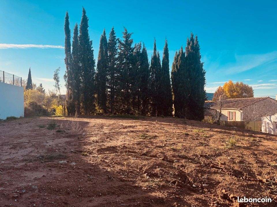 Terrain 500 m² Le Puy Sainte Reparade · à Le Puy-Sainte-Réparade · 180 000 €