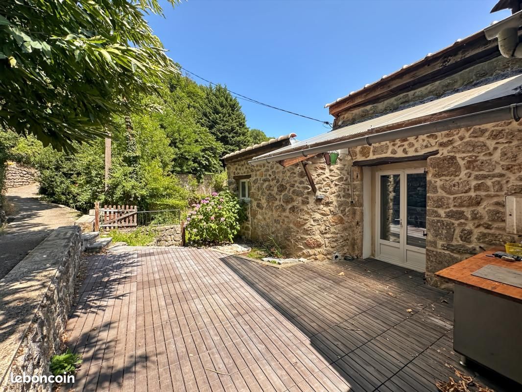 Maison 3 pièces 75 m² · à Juvinas · 75 m² · 149 000 €