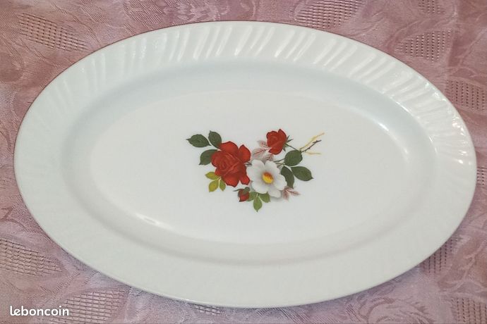 ARCOPAL SALADIER PLAT VINTAGE décor roses