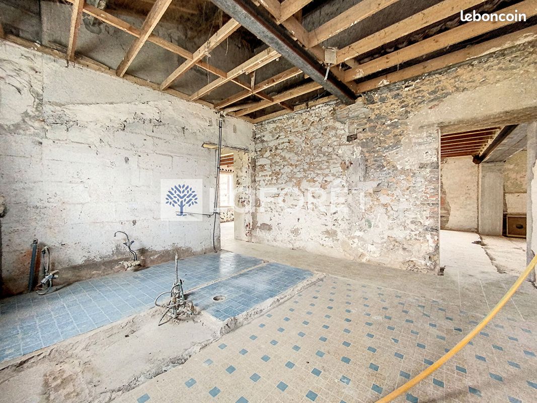 Maison 4 pièces 130 m² - Moncoutant-sur-Sèvre 79320 (image principale 5)