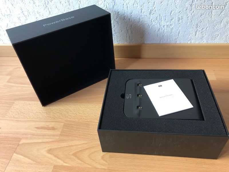 Station de charge avec batteries externes SmartBatz (image 1)