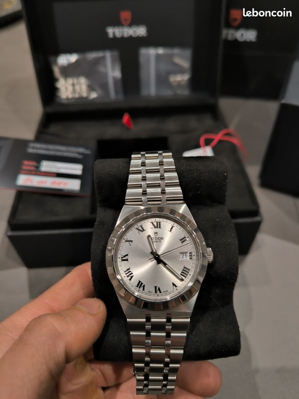Tudor royal 38 mm + demi maillon (image 1)