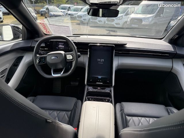 Ford explorer 286 cv extended range 77kwh pack premium rwd (image 4)
