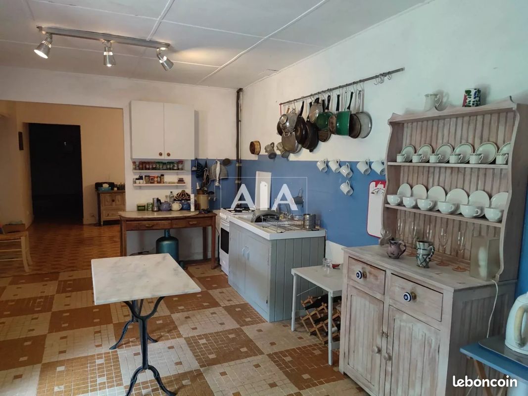 Maison de village 7 pièces 177 m² - Fontenille 16230 (image principale 2)