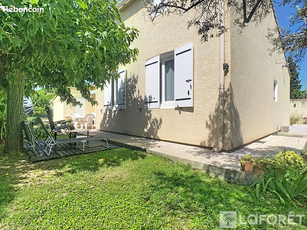 Maison 6 pièces 112 m² · à La Fare-les-Oliviers · 112 m² · 470 000 €