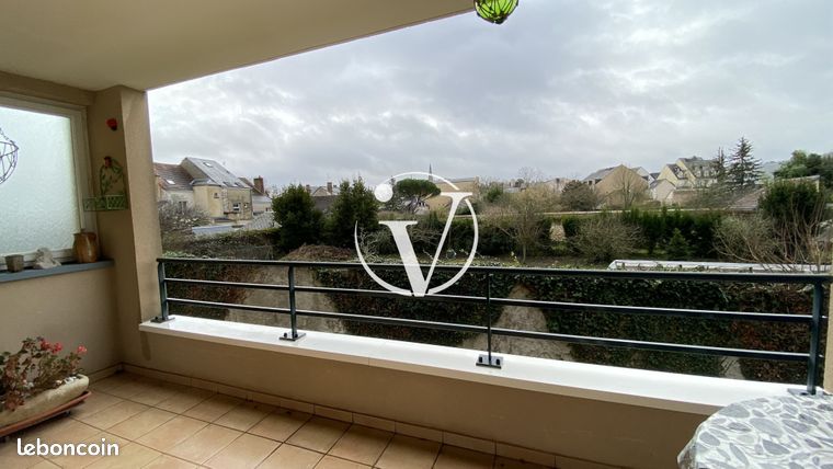 Appartement 3 pièces 100 m²