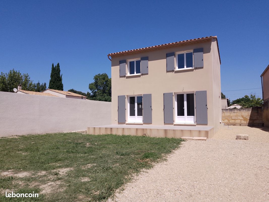 Maison 4 pièces 84 m² · à Tarascon · 84 m² · 1 200 €/mois