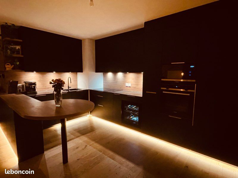 Appartement 4 pièces 90 m² · à Ambilly · 90 m² · 2 484 €/mois