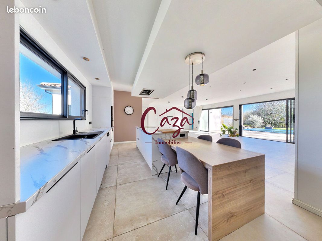 Maison 6 pièces 165 m² · à Camarsac · 165 m² · 494 500 €