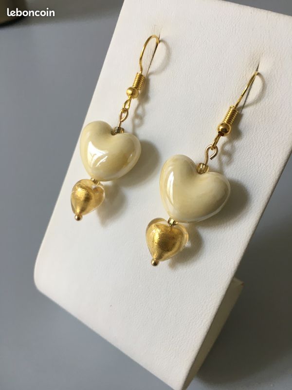 Boucles D'oreilles Percées Cœur En Cristal Or - Bijou Vintage Chic Et Romantique