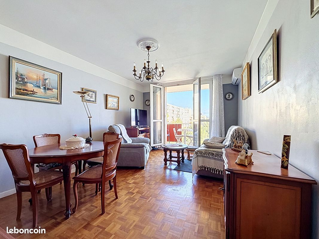 Appartement 3 pièces 66 m² · à Marseille · 66 m² · 145 000 €