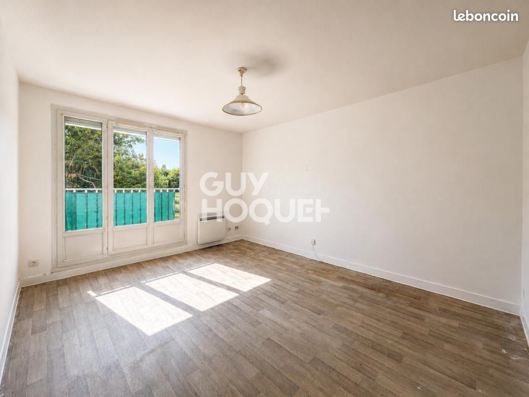 Appartement 3 pièces 64 m² · à Vaulx-en-Velin · 64 m² · 140 000 €