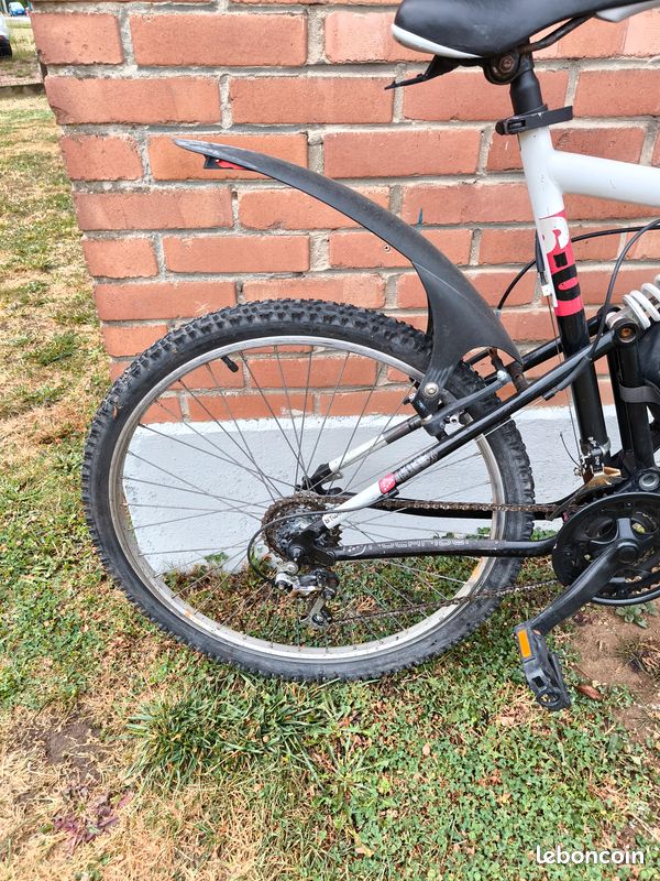 À vendre vélo 26 pouces (image 2)