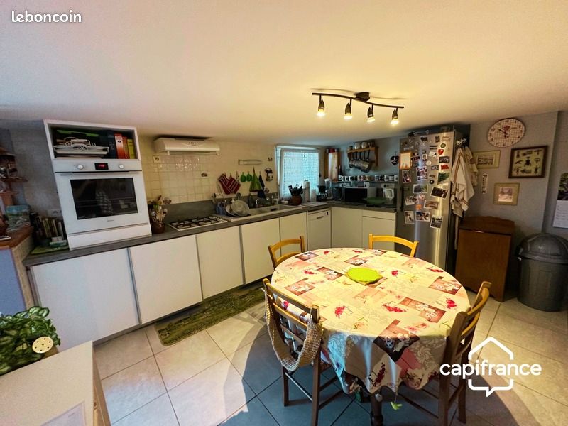 Maison 4 pièces 140 m² - Civray 86400 (image principale 7)