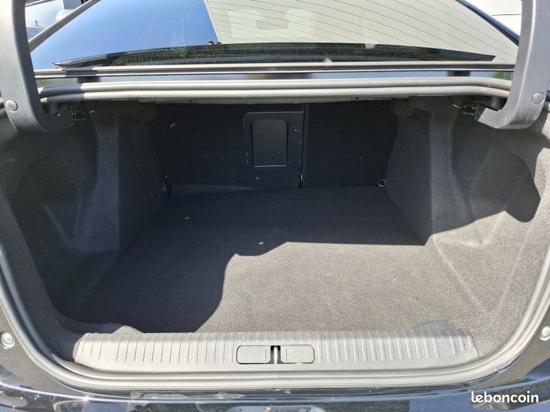 Citroen C4 X 1.2 PURETECH 130CH S&S MAX AUTOMATIQUE + ATTELAGE (image 17)