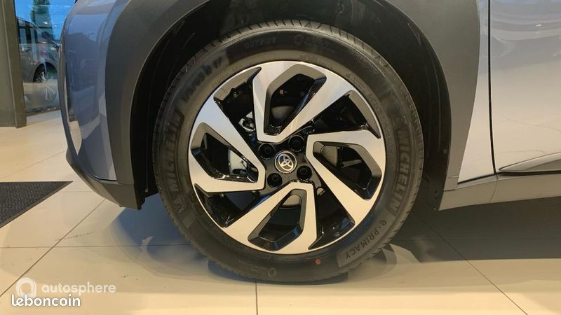 Toyota Aygo X 1.0 VVT-i 72ch Design S-CVT MY24 (image 20)