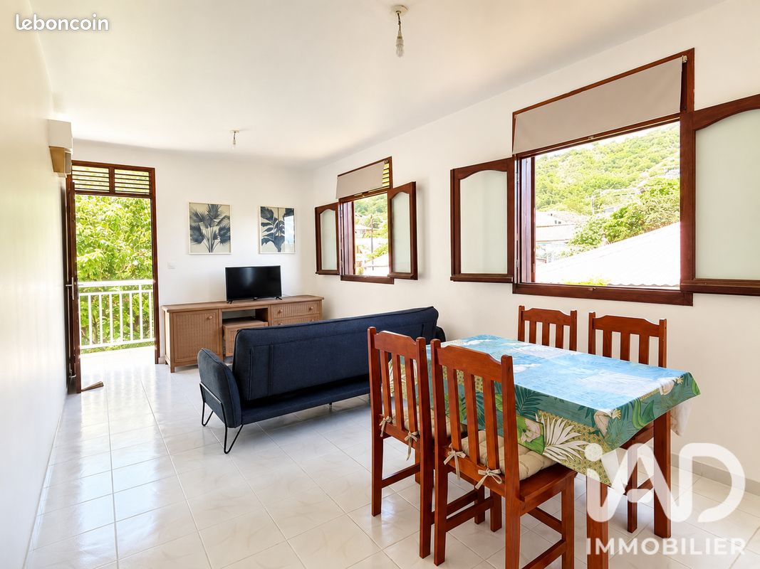 Appartement 2 pièces 38 m² · à Terre-de-Haut · 38 m² · 800 €
