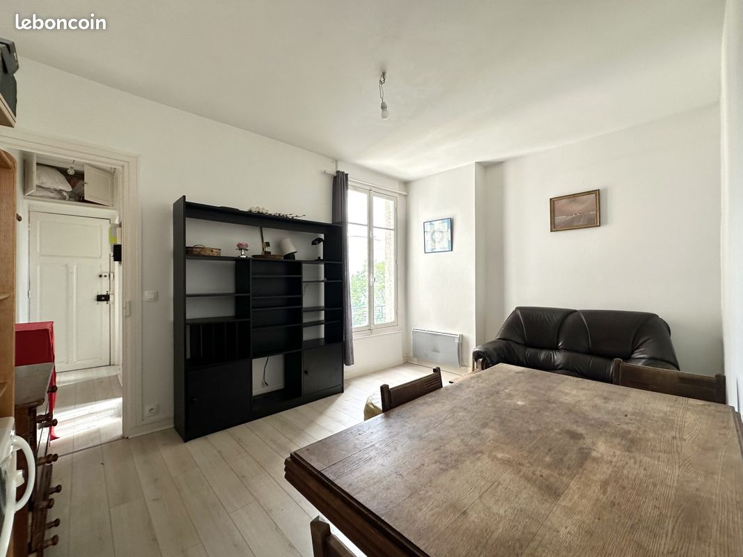 Appartement 2 pièces 37 m² · à Courbevoie · 37 m² · 210 000 €
