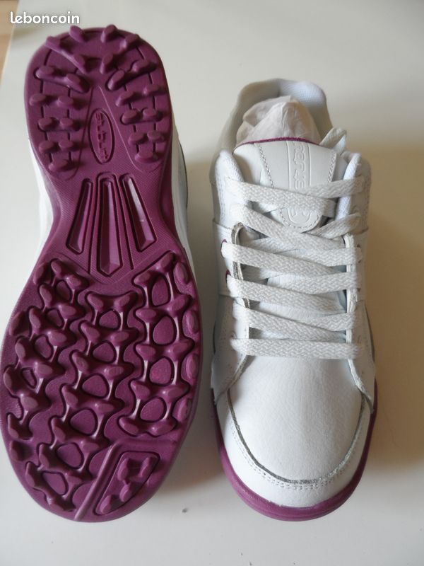 Chaussures de golf "Stuburt" mixtes T37 neuves (image 1)