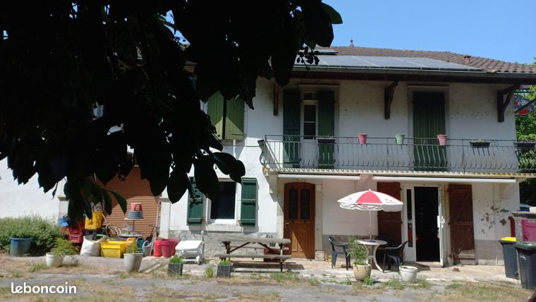 Propriété 13 pièces 444 m²
