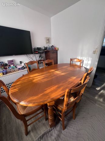 Table de Salle à Manger à Rallonge Art Nouveau en Noyer Sculpté, France, 1900s en vente sur