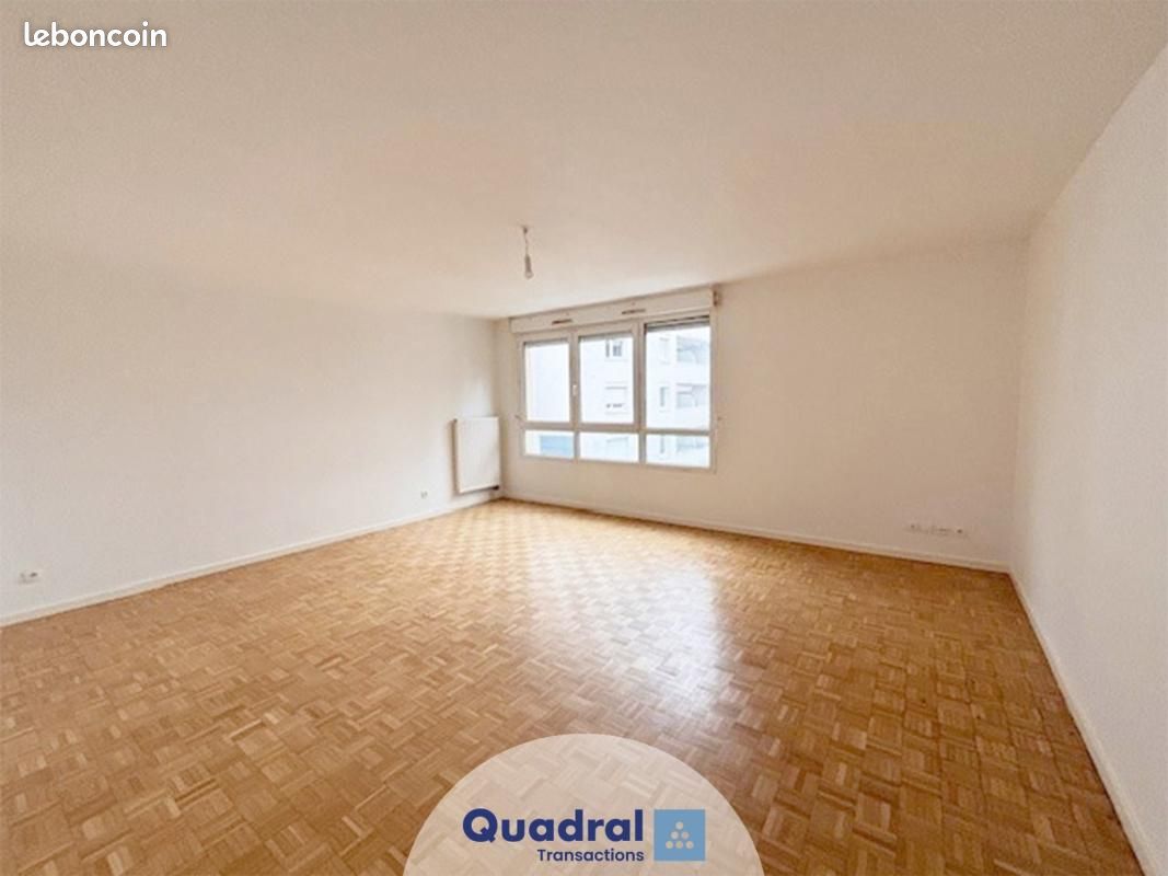 Appartement 5 pièces 117 m² · à Caluire-et-Cuire · 117 m² · 210 420 €