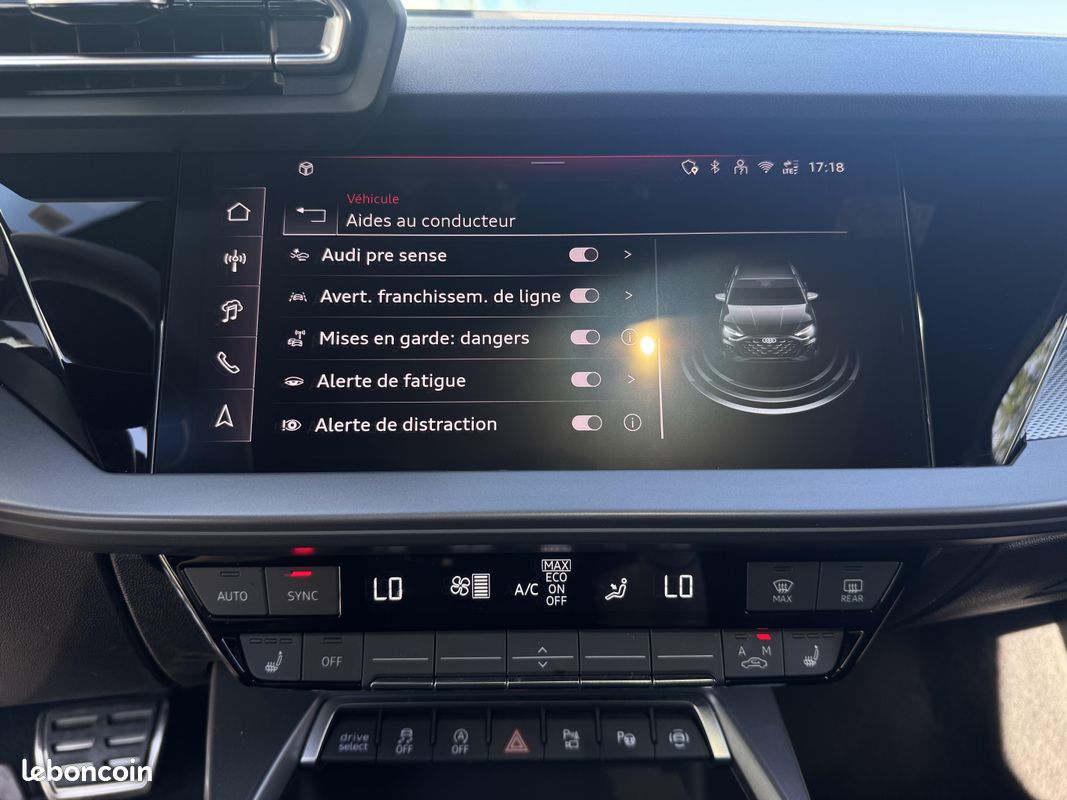 AUDI A3 Sportback TFSI Mild Hybrid 150 S tronic 7 S line (image 26)