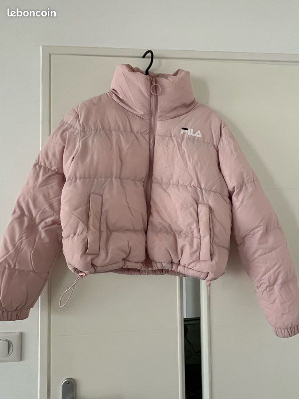 Doudoune courte Fila S Vêtements