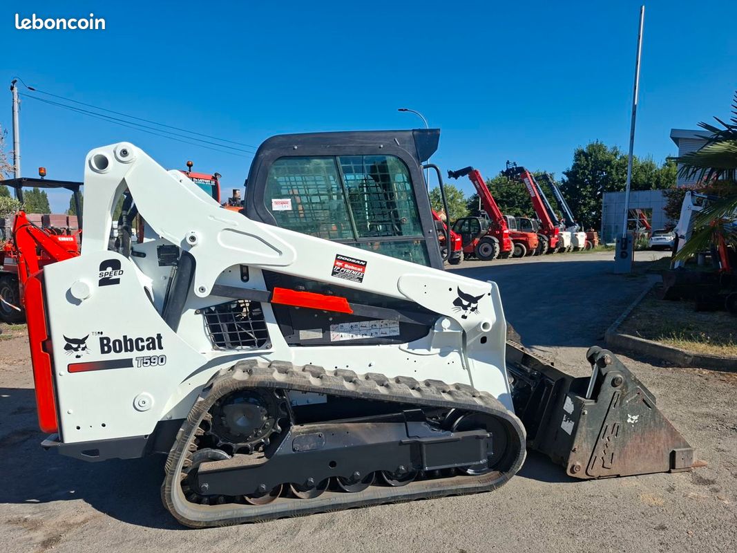 Bobcat T590 (image 4)