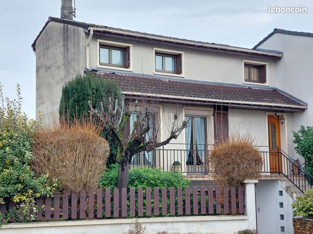 Maison 6 pièces 102 m² · à Quincy-sous-Sénart · 102 m² · 313 500 €