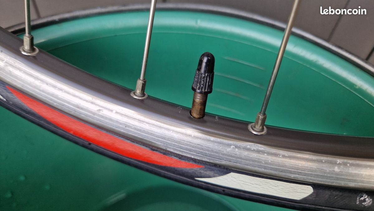 Roue avant Mavic Allroad S pour tubeless Disc Center Lock | Deporvillage