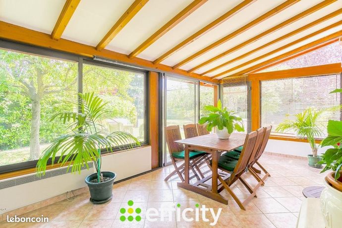 Maison 6 pièces 150 m²
