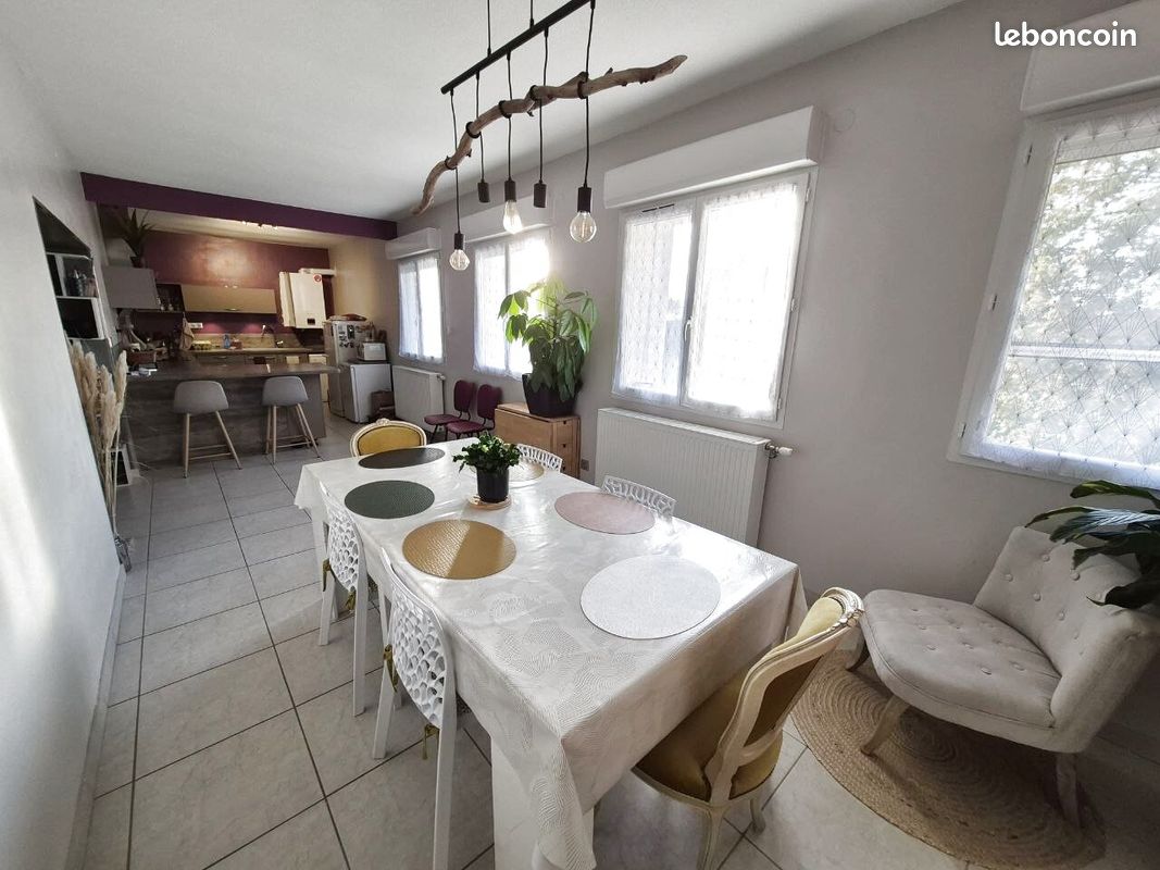 Appartement 6 pièces 176 m² · à Velars-sur-Ouche · 176 m² · 310 000 €
