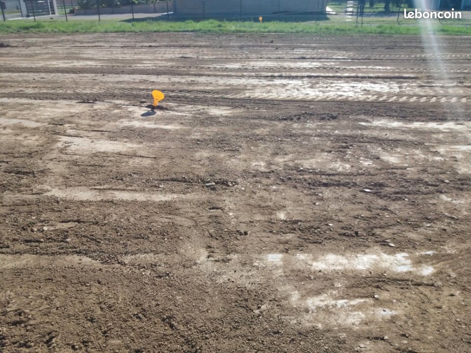 Terrain 760 m² · à Cugnaux · 161 000 €