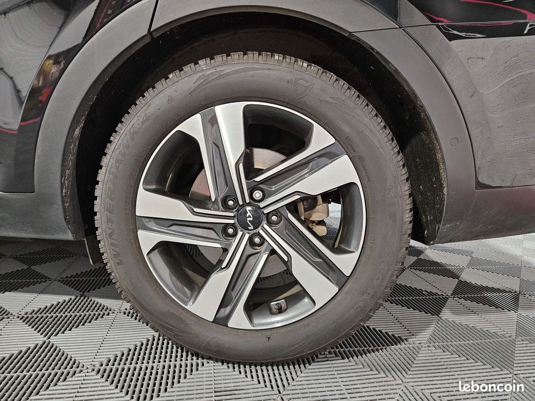 Kia SORENTO 1.6 T-GDi 265 CV Premium 4x4 PHEV / SUIVI KIA COMPLET / GARANTIE KIA (image 27)
