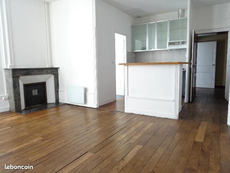 Appartement 2 pièces 52 m² - Thouars 79100 (image 3)