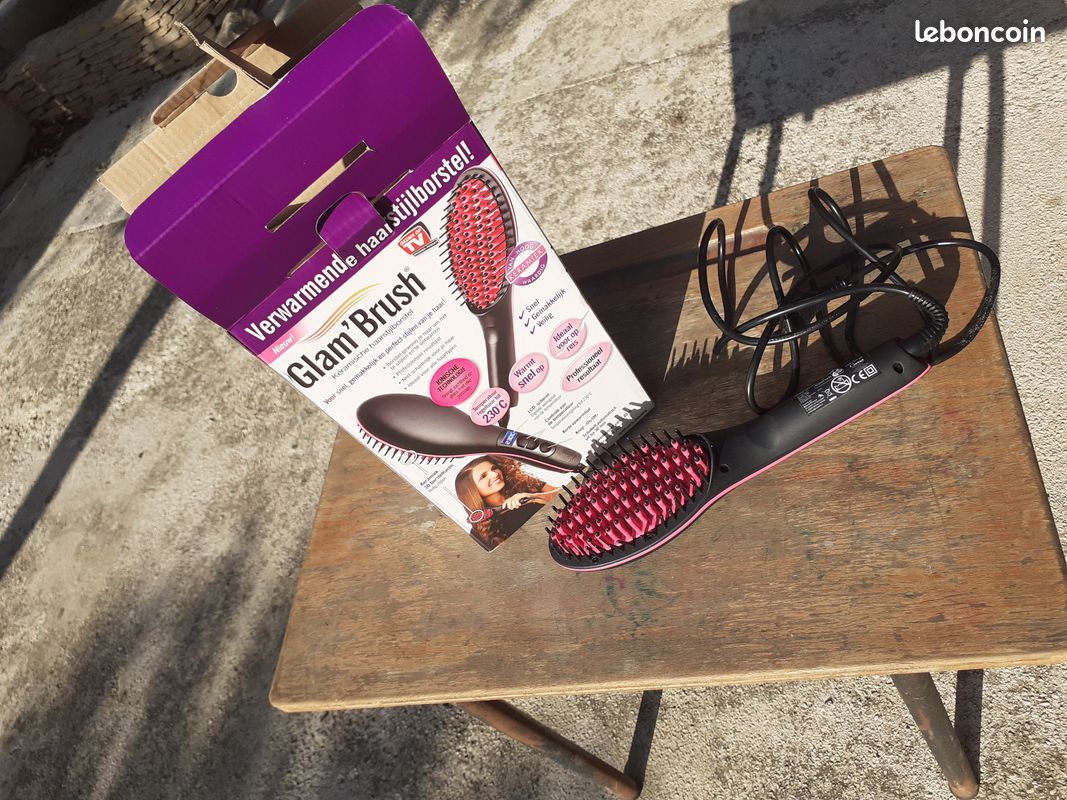 Glam brush (image 1)