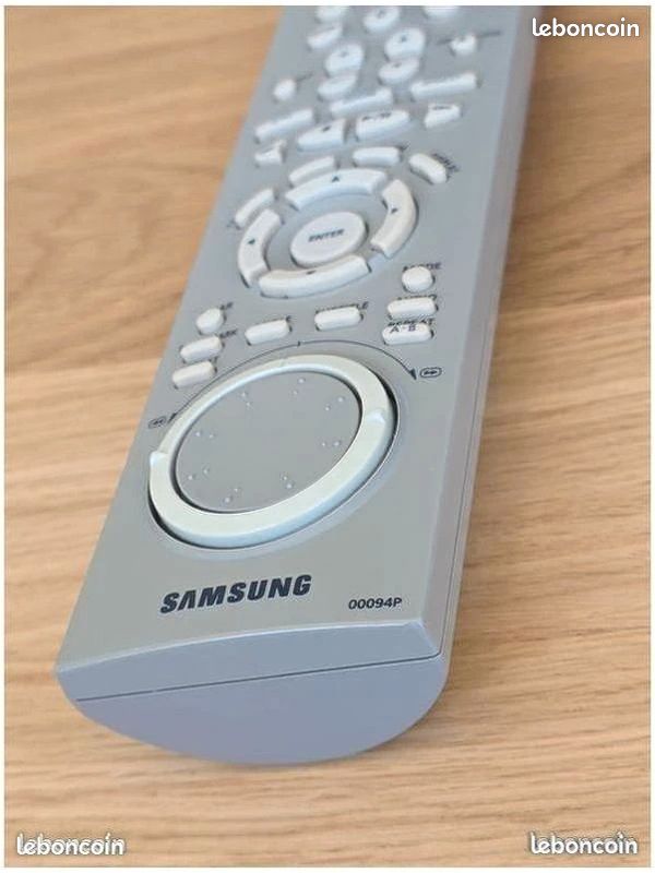 Télécommande SAMSUNG 00094P (image 1)