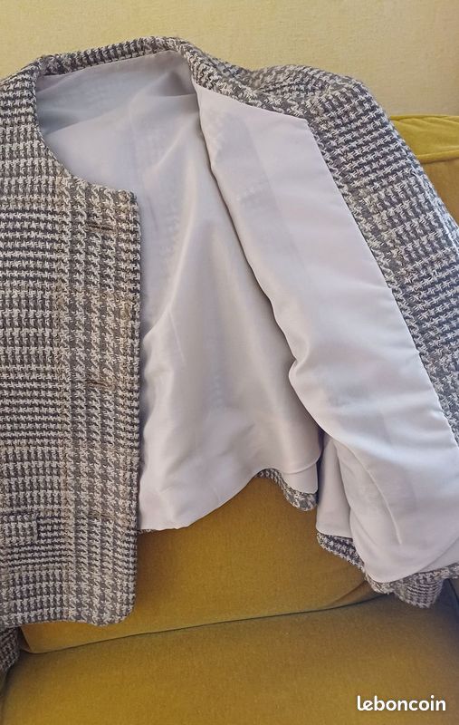 Petite veste femme Taille 40 (image 2)