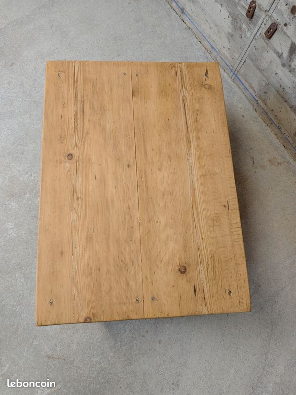 Table basse de ferme en sapin (image 4)