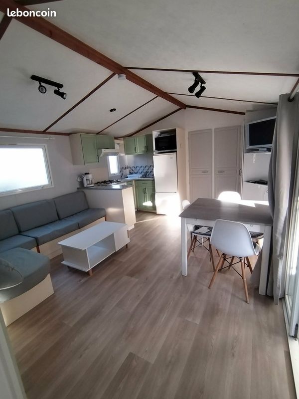 Local commercial 3 pièces 35 m² · à Les Sables-d'Olonne · 35 m² · 12 000 €